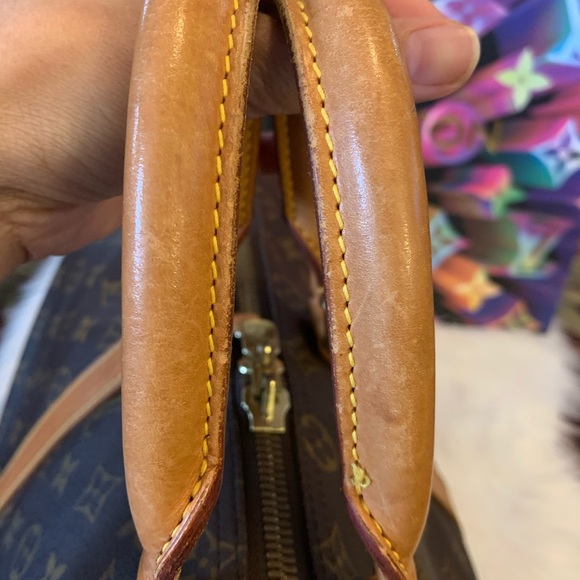 Authentic Louis Vuitton Keepall 45 - Picture 7 of 8